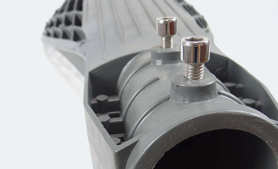 Stainless steel screw